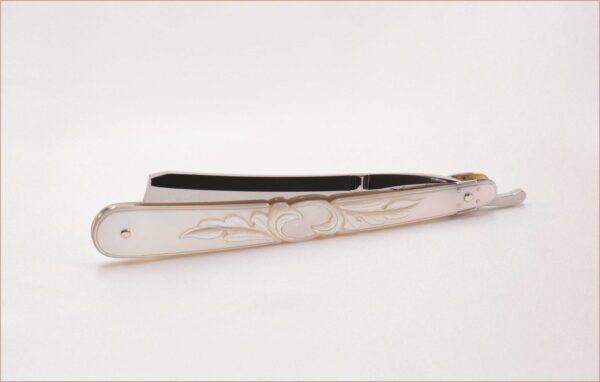 J & W Ragg - Image 15